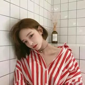 小心身后